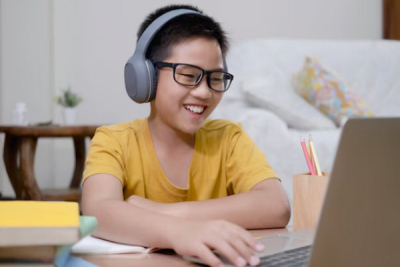 Бишкек готовится к саммиту ОДКБ и выборам ЖК: школы и вузы переходят на онлайн-обучение